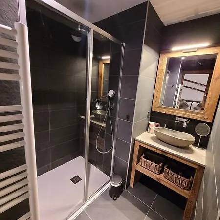 Appartement Cosy, 2 Suites, Terrasse, Centre Les Gets - Fr-1-598-154 Apartment *